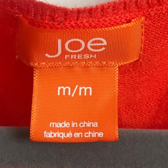New Joe Fresh V-Neck All Season Lightweight Sweater Size Medium - Picture 4 of 6